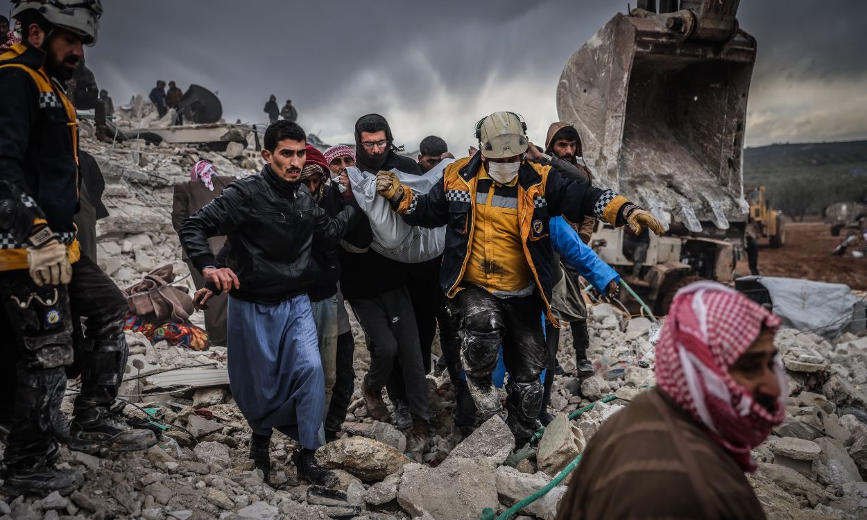 Supervivientes del fuerte terremoto en el sur de Turquía y Siria. EP.