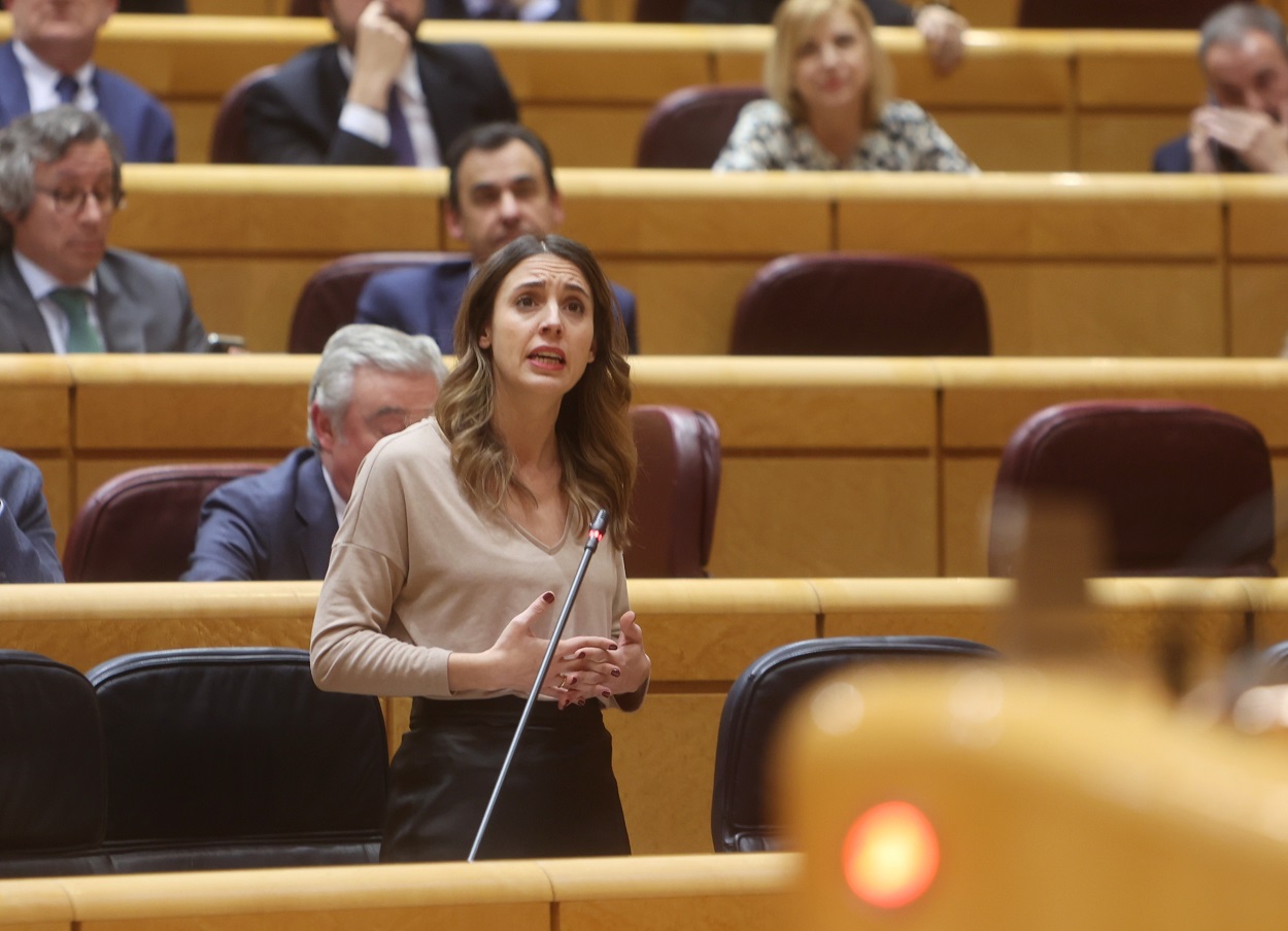 La ministra de Igualdad, Irene Montero, durante la sesión de control al Gobierno en el Senado. EP.