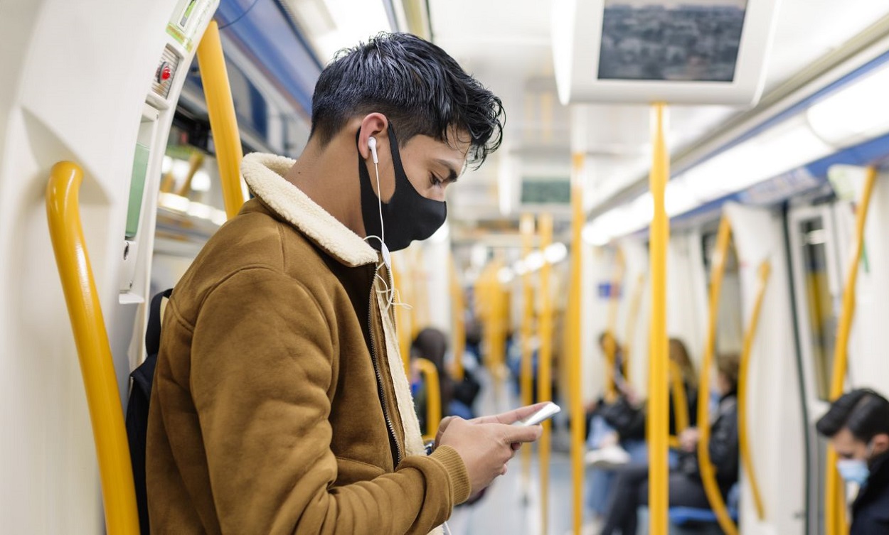 Mascarillas en el metro de Madrid. Getty Images