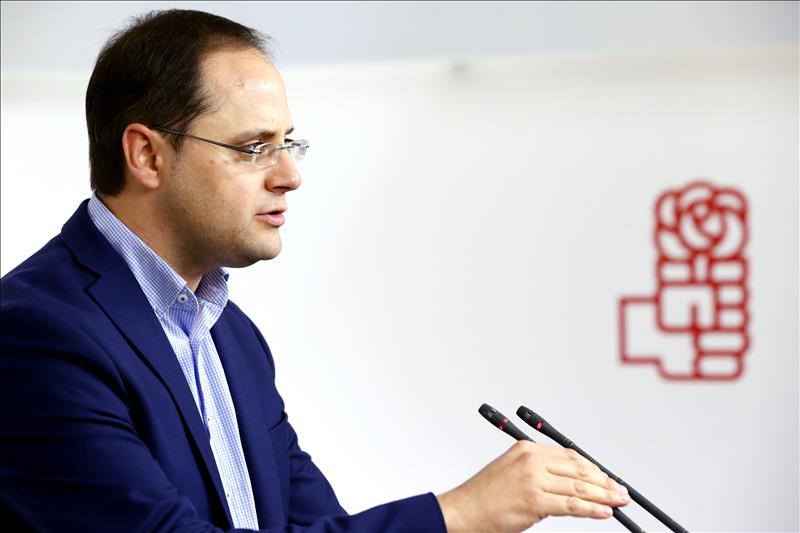 El PSOE responde a la propuesta de una gran coalición: “No a Rajoy y no ...