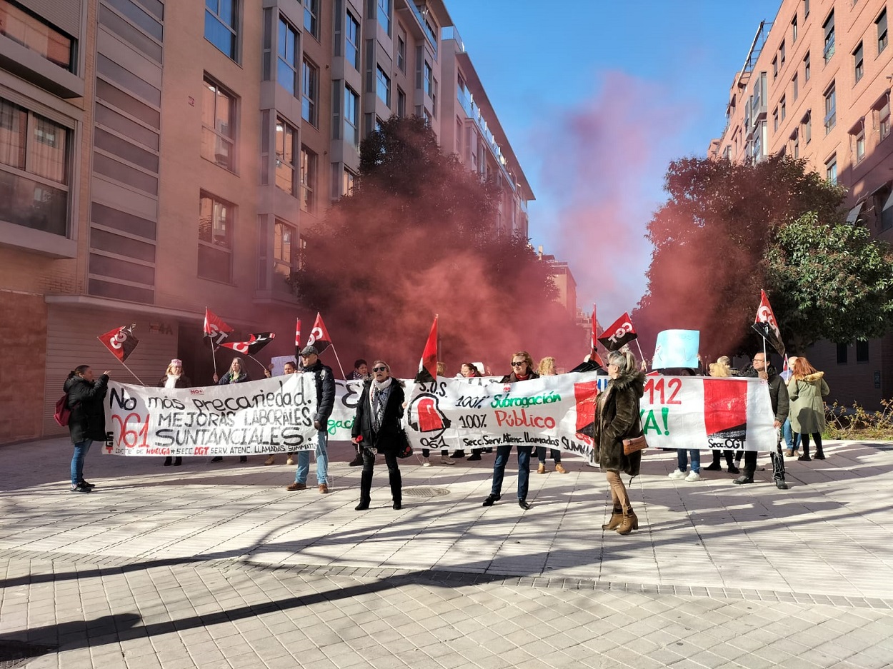 Los trabajadores del 061 protestan en Madrid.