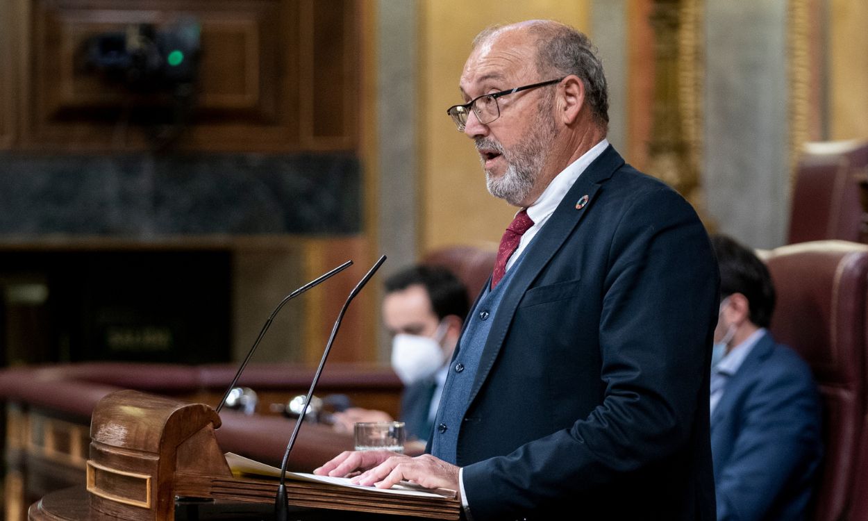 El exdiputado socialista Juan Bernardo Fuentes, 'Tito Berni', en el Congreso. EP