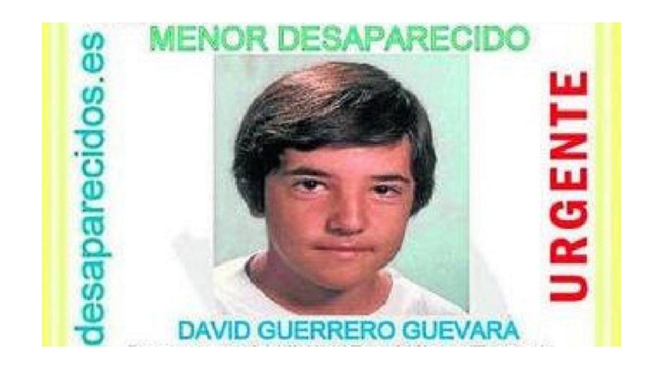 Cartel que anunciaba la desaparición de David Guerrero Guevara, el 'niño pintor' de Málaga.