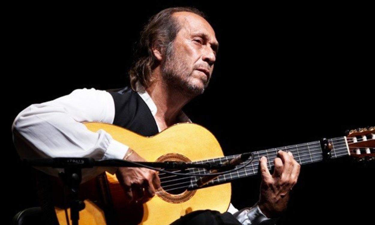 El guitarrista Paco de Lucía. Autor Ayuntamiento de Almería (1)