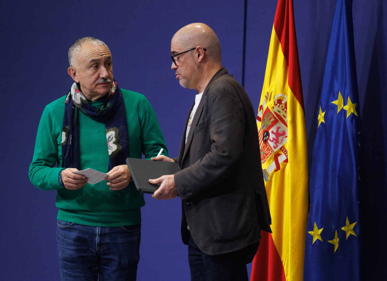 El secretario general de CCOO, Unai Sordo, y el secretario general de UGT, Pepe Álvarez. EP.