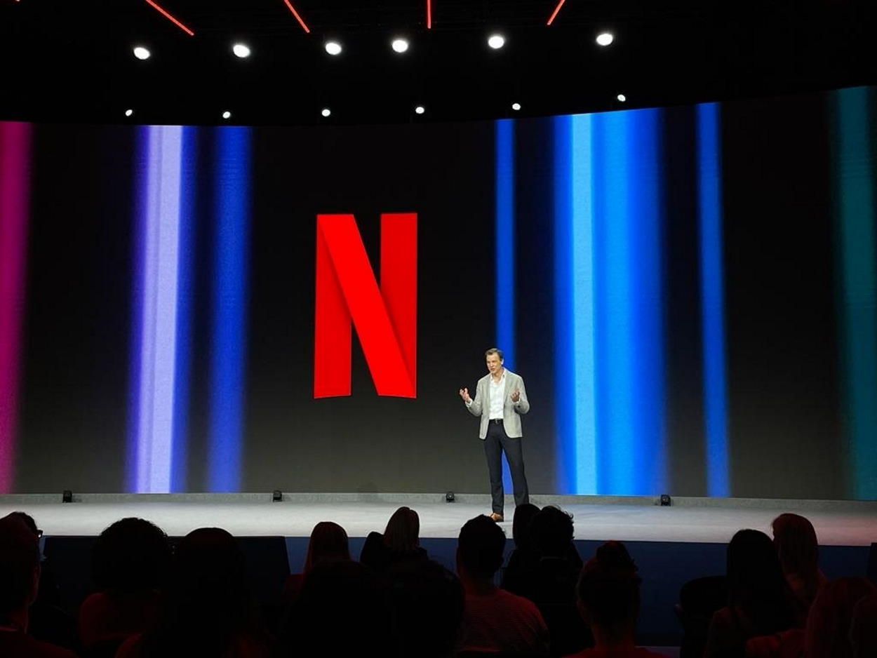 El ceo de Netflix, Greg Peters, en en la conferencia Keynote 6, The Future of Sport & Entretainment en el Mobile World Congress 2023.EP