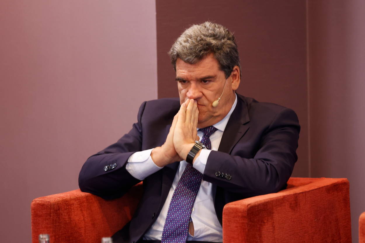 El ministro de Inclusión, Seguridad Social y Migraciones, José Luis Escriva. EP.