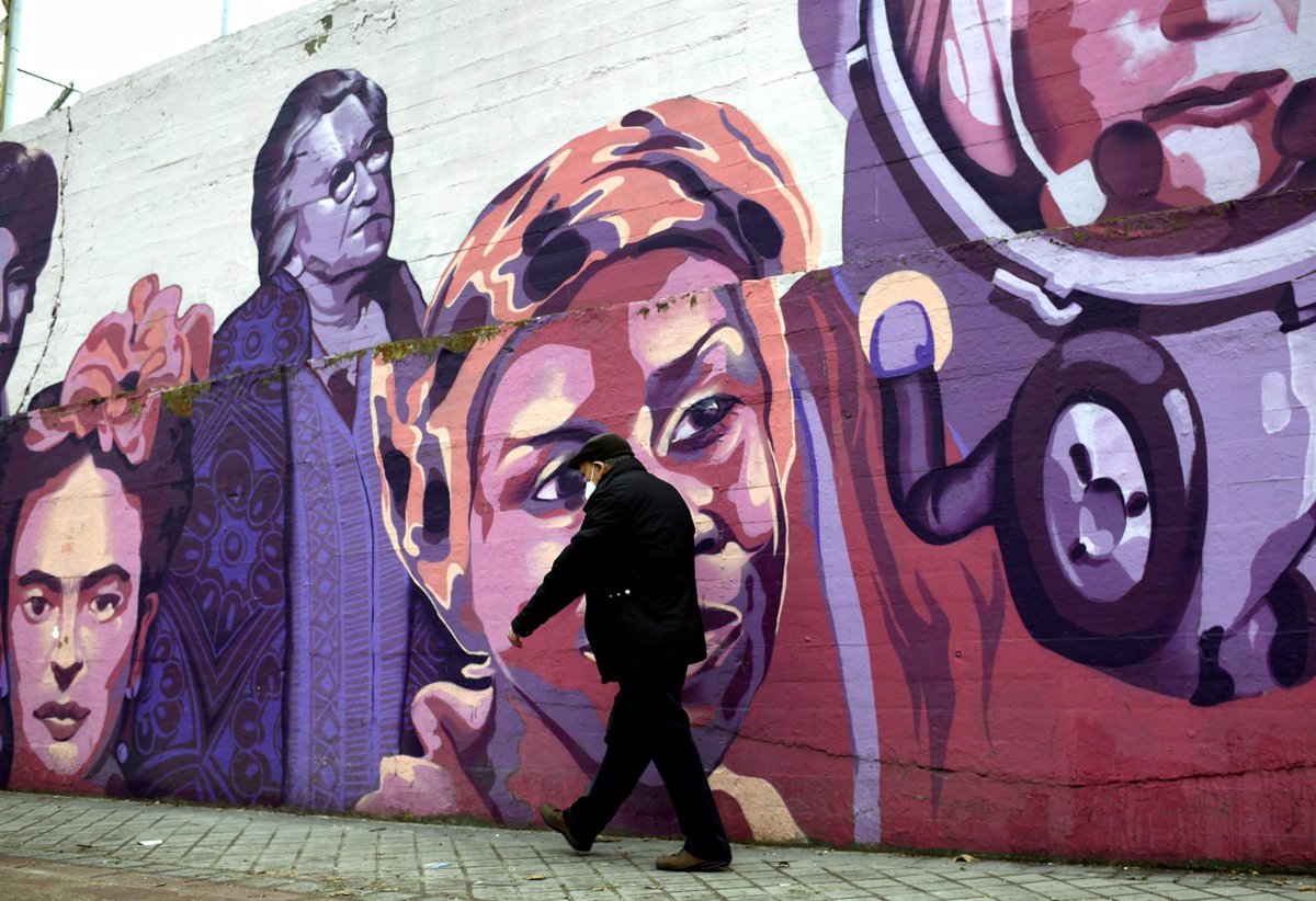 Mural feminista de Ciudad Lineal.