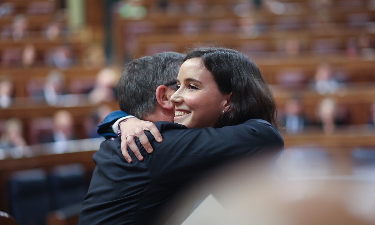Andrea Fernández y Patxi López en el Congreso, que aprueba la reforma de la ley del solo sí es sí del PSOE. EP