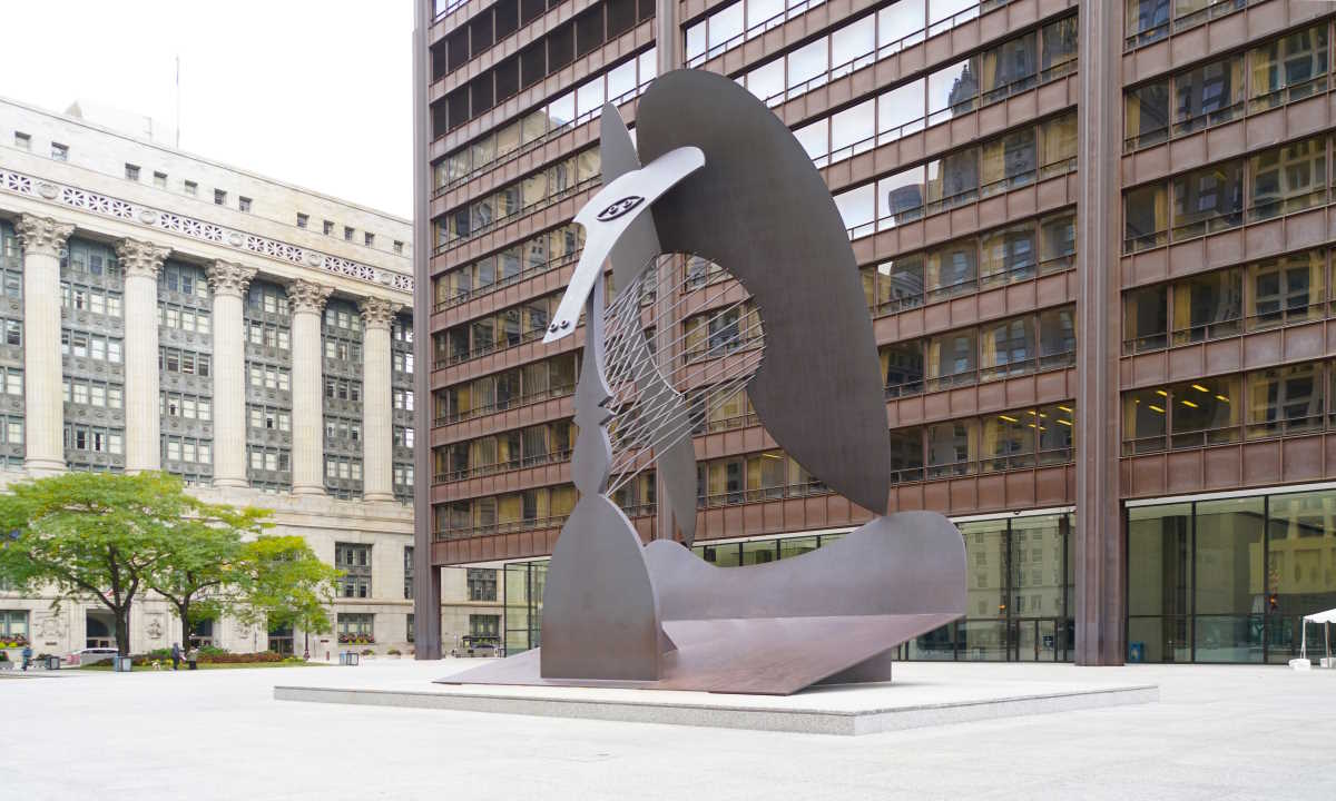 En Chicago puedes encontrarte esculturas de Picasso en plena calle