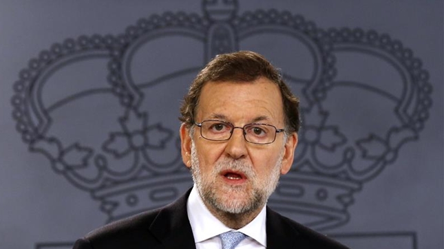 Rajoy pide tranquilidad a la ciudadanía y recuerda al Parlament que "el Estado de Derecho funciona siempre"
