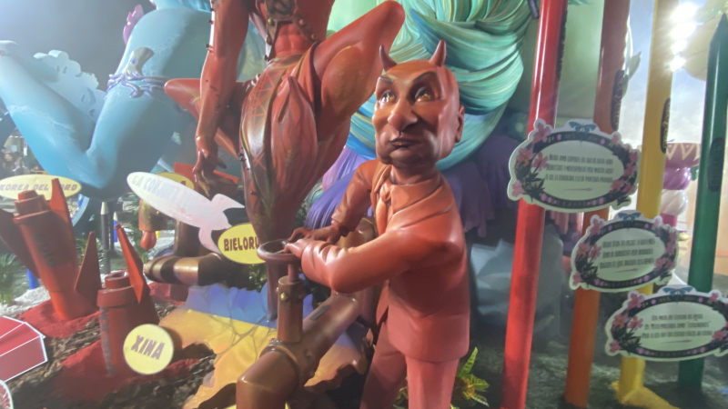 Imagen del ninot de Putin en la falla ganadora. Imagen del ninot de Putin en la falla ganadora.