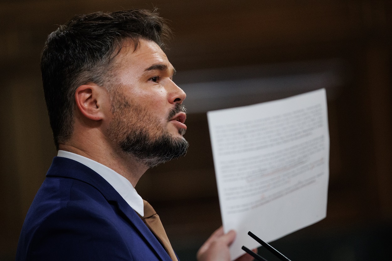 El portavoz de ERC, Gabriel Rufián, durante el debate de la moción de censura de este martes. EP.