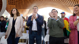 a presidenta de la Comunidad de Madrid y del PP madrileño, Isabel Díaz Ayuso; el presidente del Partido Popular, Alberto Núñez Feijóo; y el alcalde de Madrid, José Luis Martínez-Almeida; asisten a la Fiesta de la Hispanidad del PP. EP.