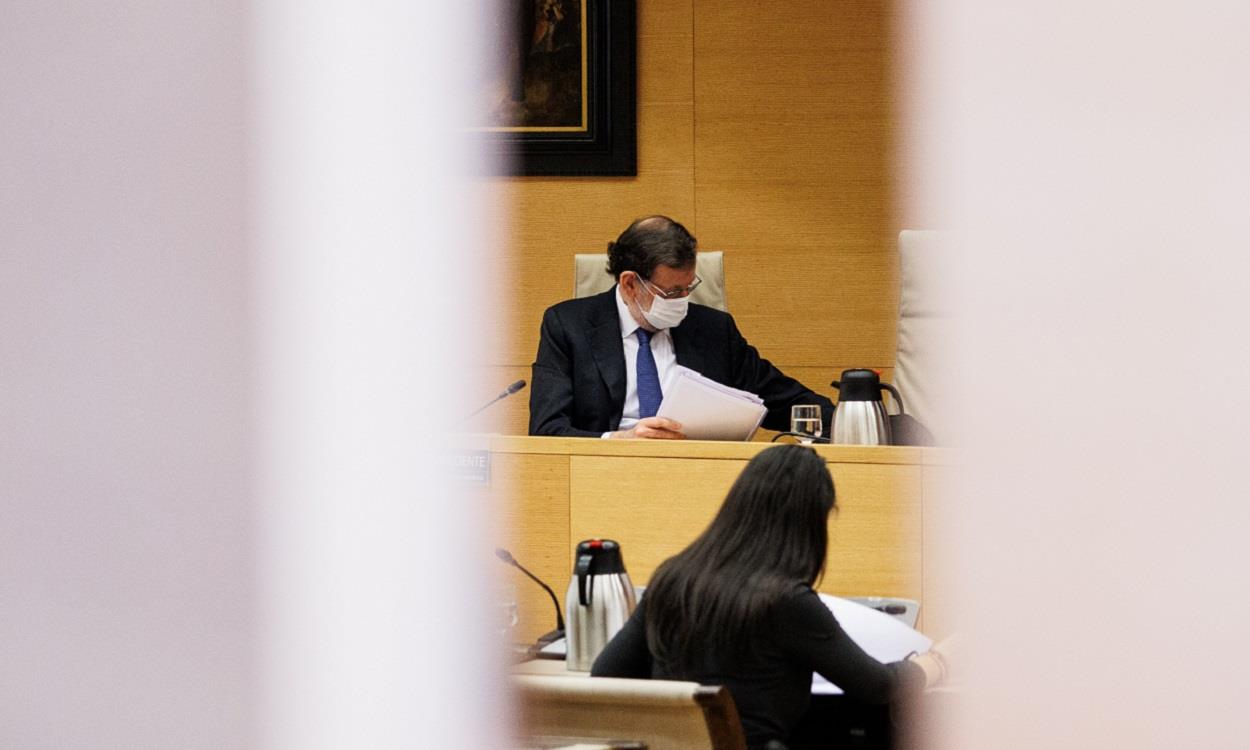 Mariano Rajoy, en la comisión de investigación de la operación ‘Kitchen’ en el Congreso. EP