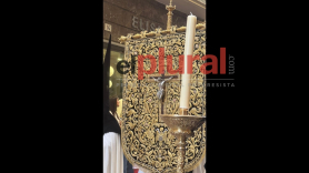 Simbología franquista durante la procesión del Cristo Mutilado en Málaga. ElPlural.com.