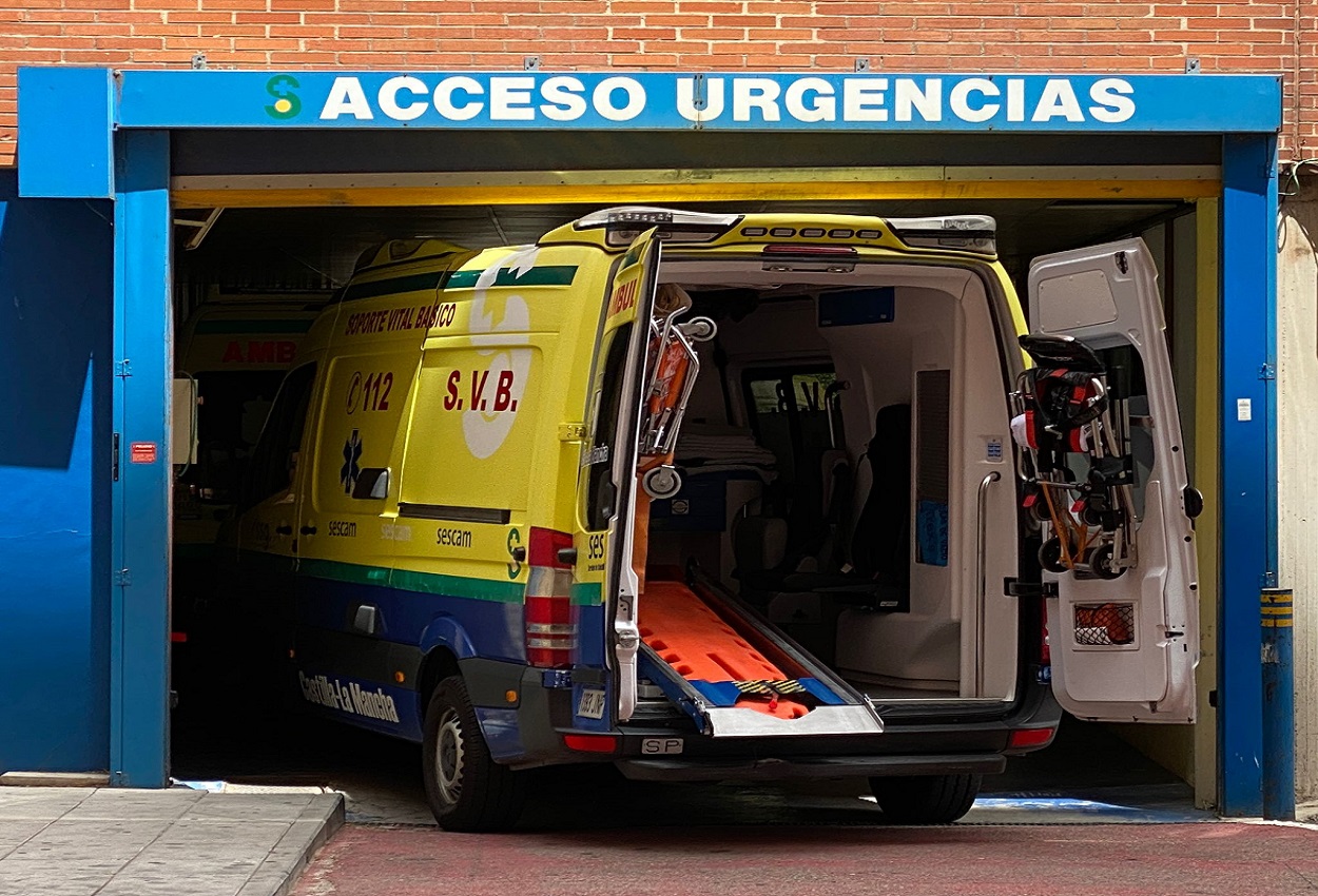Ambulancia de Castilla La Mancha en una imagen de archivo