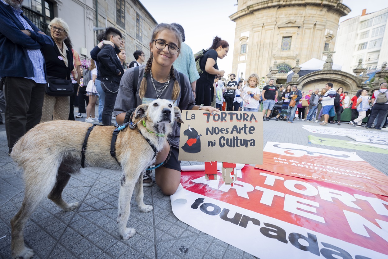 Manifestación antitaurina celebrada en Pontevedra en agosto del año pasado (Foto: Europa Press).