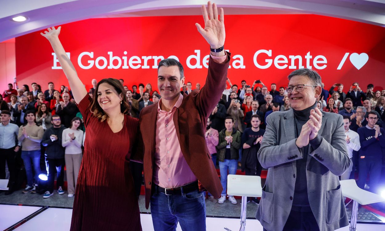 La candidata a la alcaldía de Valencia, Sandra Gómez, el presidente del Gobierno, Pedro Sánchez, y el presidente de la Generalitat Valenciana, Ximo Puig. EP.