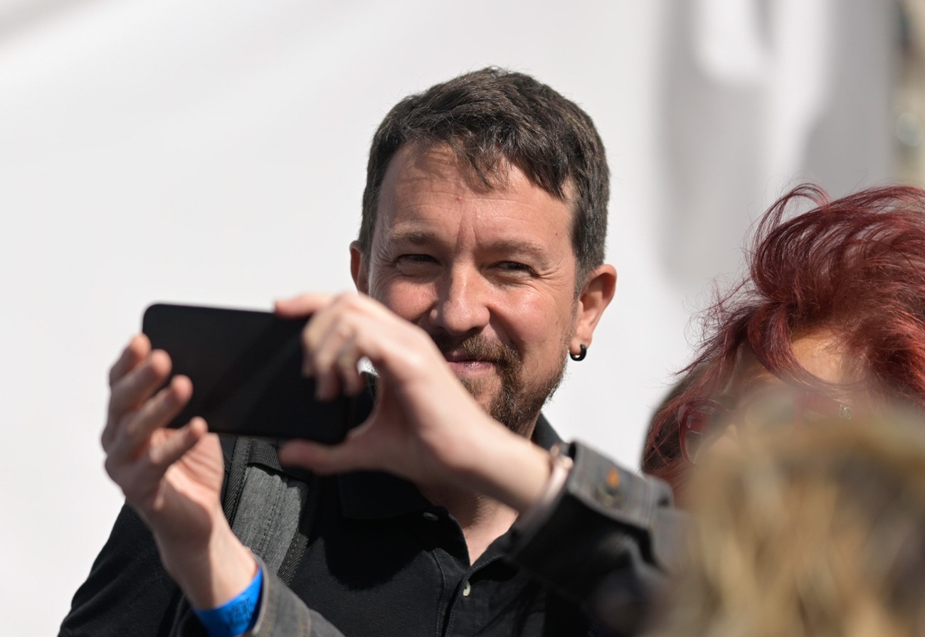 Pablo Iglesias a su llegada a la Fiesta de la Primavera. (Foto: EP)