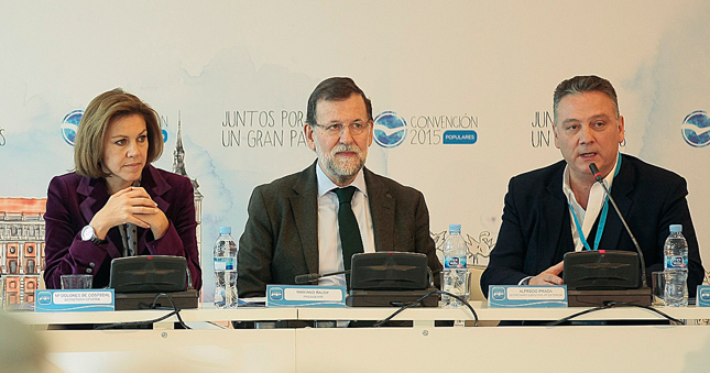 María Dolores de Cospedal, Mariano Rajoy y Alfredo Prada. 