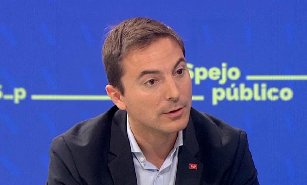 El secretario general del PSOE de Madrid, Juan Lobato, es entrevistado en 'Espejo Público'. Antena 3. 