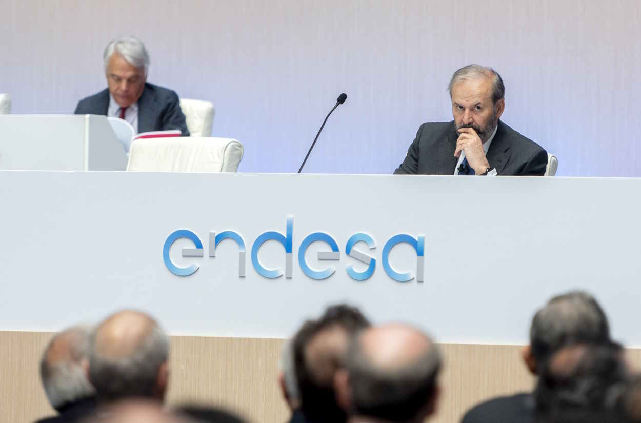 El presidente de Endesa, Juan Sánchez-Calero, durante la junta general de accionistas. EP