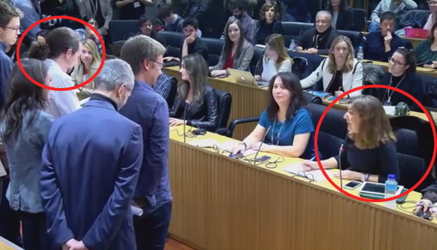 Pablo Iglesias y la periodista Ana Romero durante la rueda de prensa Pablo Iglesias y la periodista Ana Romero durante la rueda de prensa