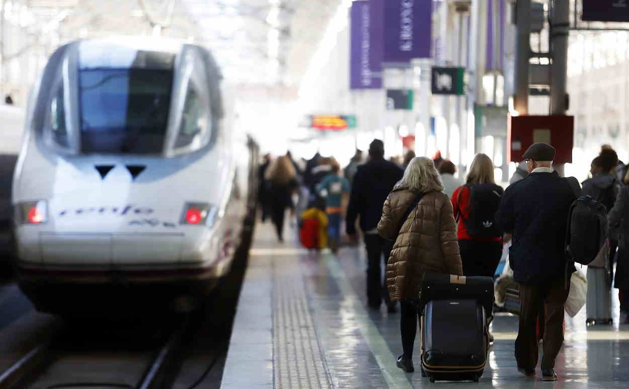 Ya se han aprobado las bonificaciones para el Interrail europeo y viajes por España para jóvenes. EP