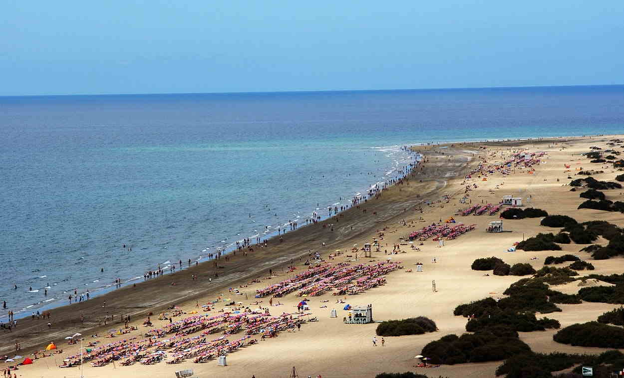 Canarias en alarma climática, podría perder la mitad de las playas. EP