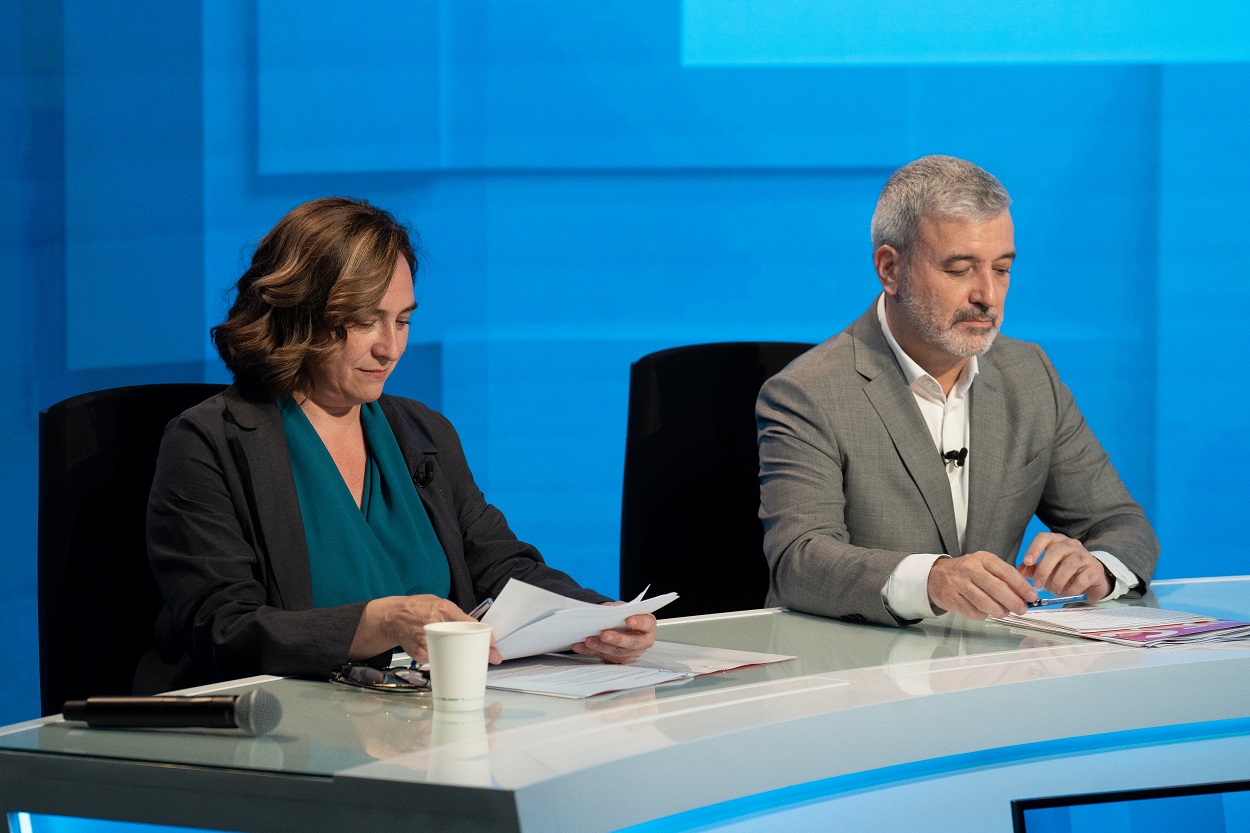 Ada Colau y Jaume Collboni, juntos durante un debate electoral. EP