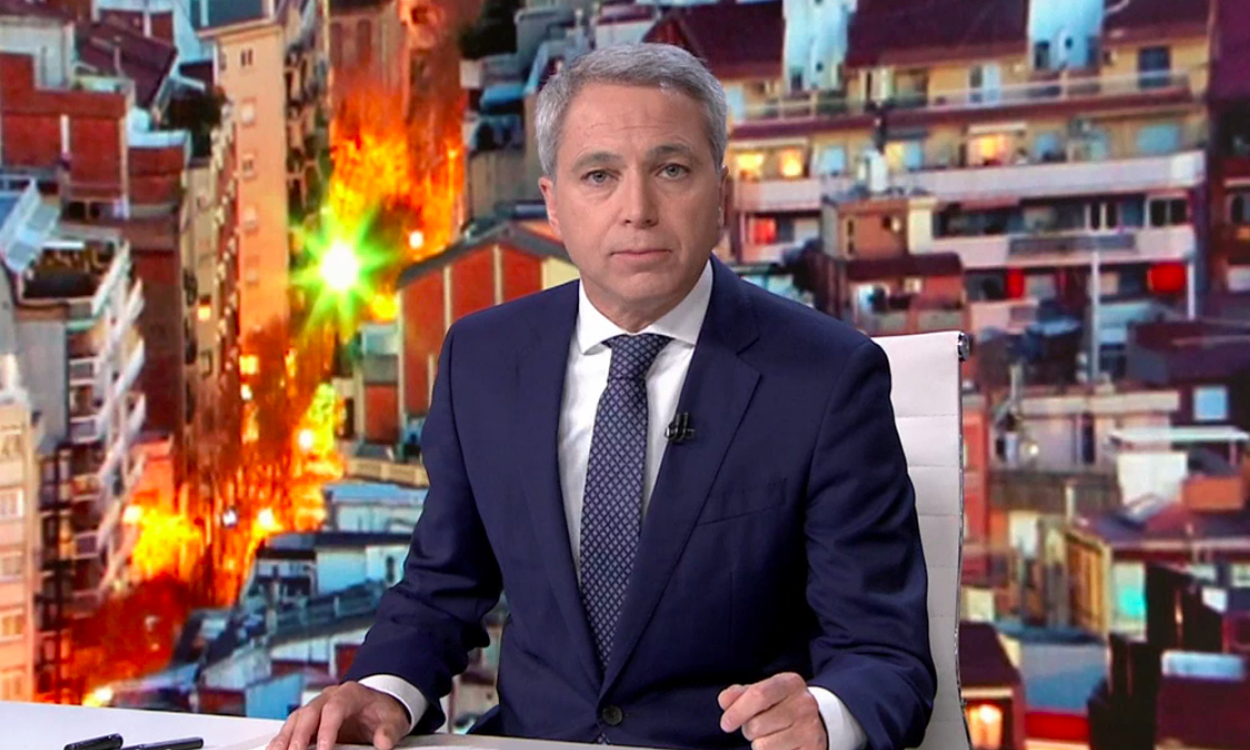 Vicente Vallés, presentador estrella de 'Antena 3 Noticias', recibe una oferta de la competencia. Atresmedia Televisión