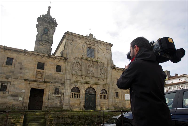 Un juzgado estudia la retención de dos monjas en un convento de Santiago