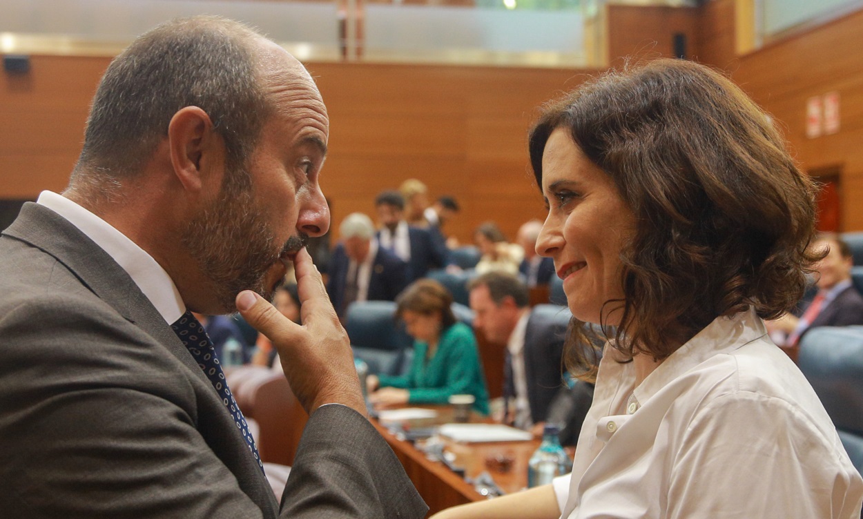 Robert Manrique responde a las palabras de Ayuso y Rollán. EP