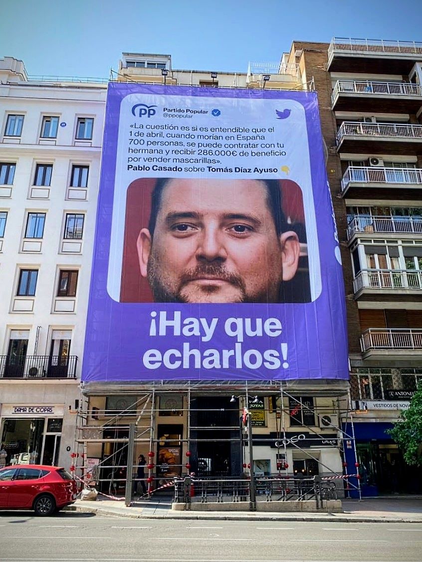 Tomás Díaz Ayuso. Lona electoral de Podemos en Madrid. 20.05.23