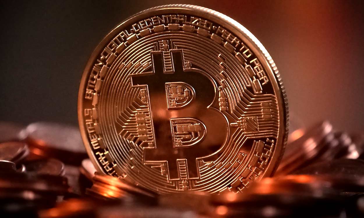 Encuentran tres factores que permiten predecir la cotización de Bitcoin