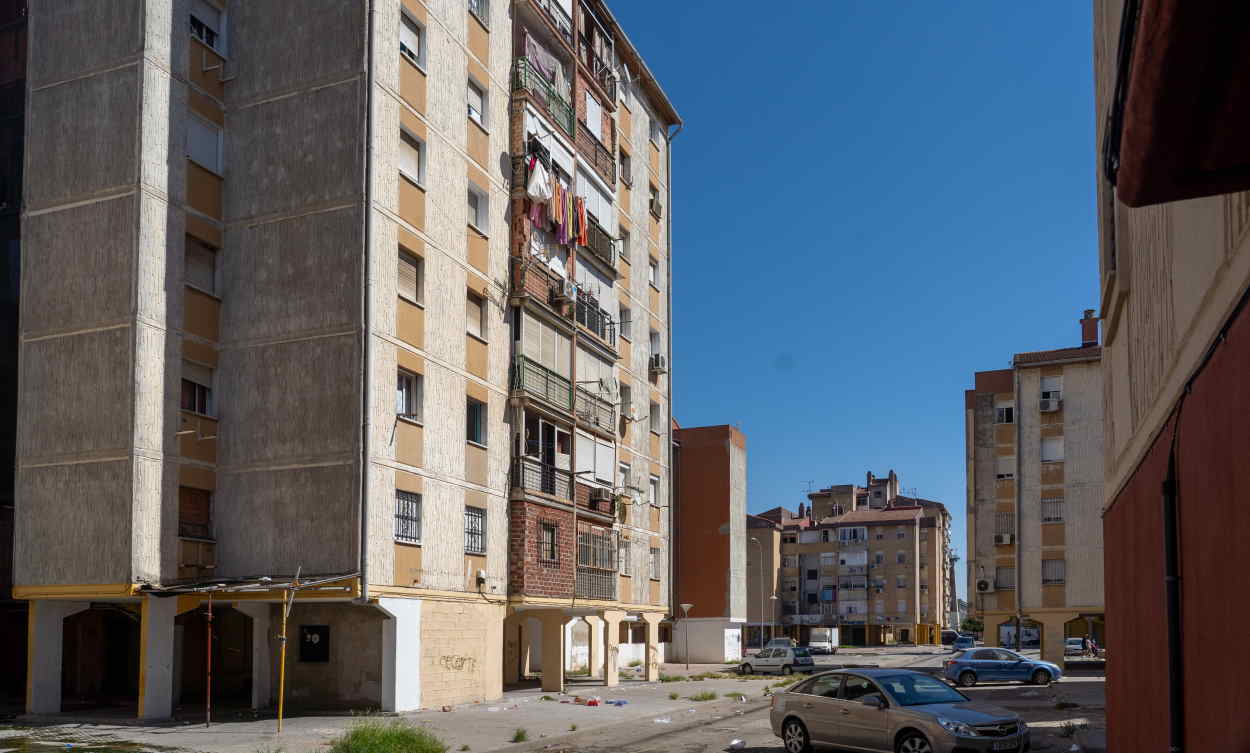 100.000 euros anuales distancian la renta del barrio español más rico del más pobre. EP.