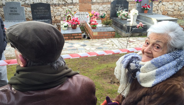 Ascensión cumple su sueño: buscar a su padre Timoteo Mendieta, fusilado por los franquistas Ascensión cumple su sueño: buscar a su padre Timoteo Mendieta, fusilado por los franquistas