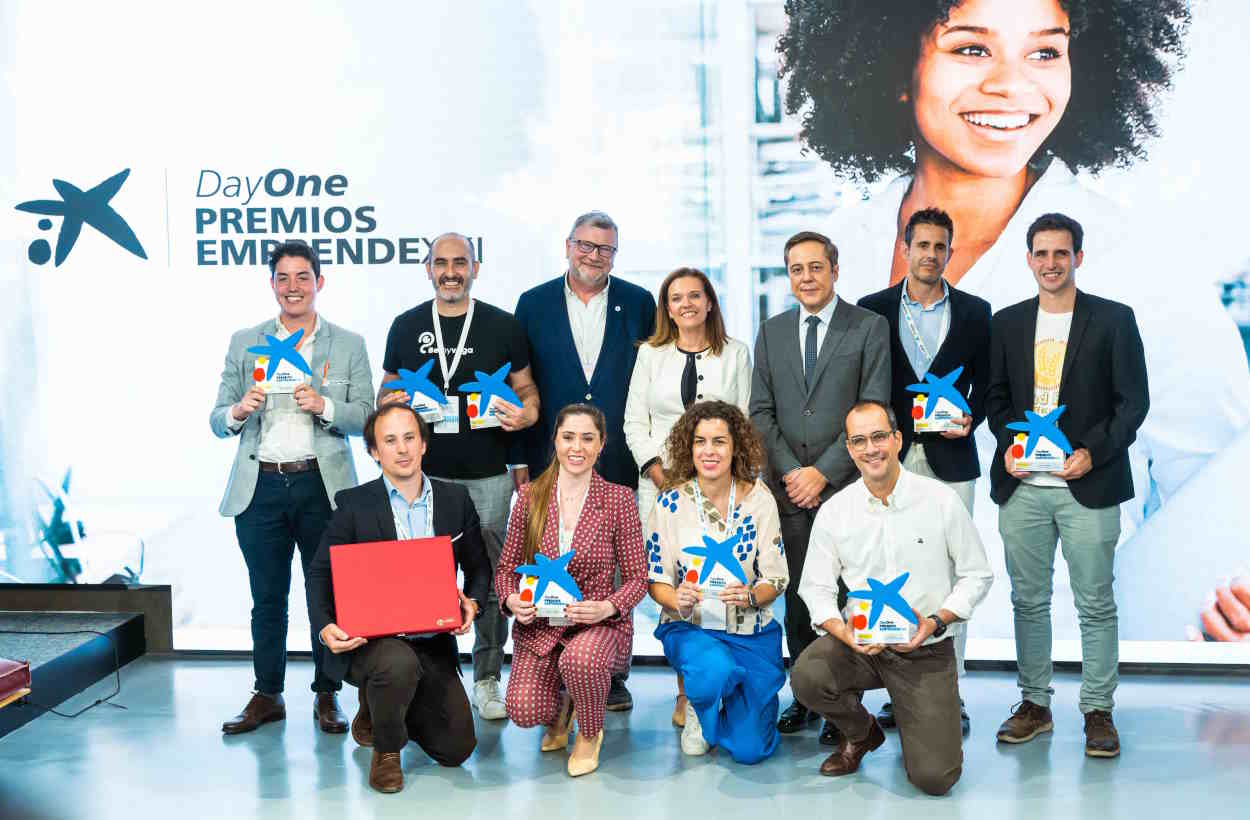 Ganadores de los Premios EmprendeXXI de CaixaBank y ENISA