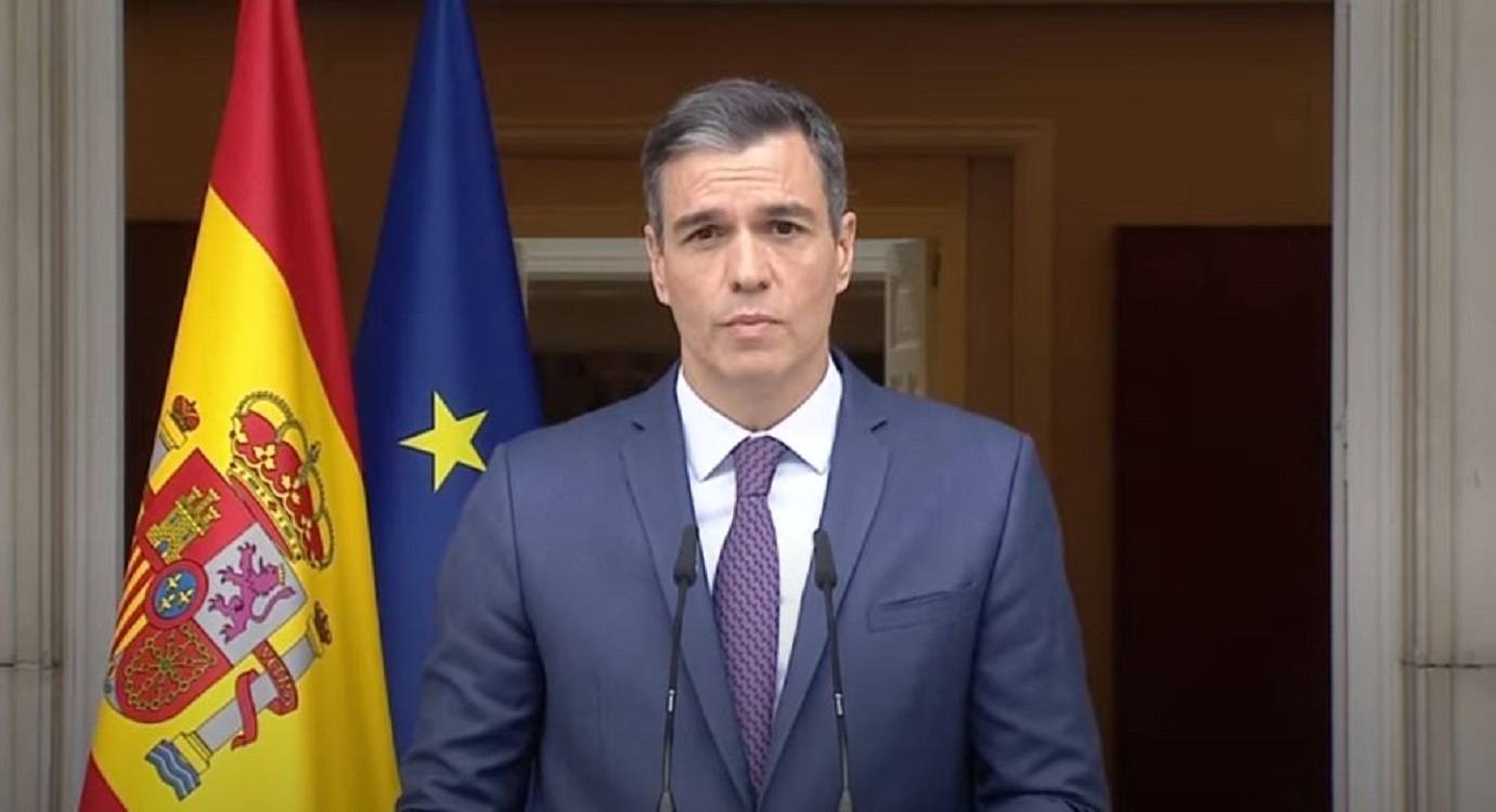 El presidente del Gobierno, Pedro Sánchez, durante el anuncio de elecciones generales para el 23 de julio. Fuente Youtube