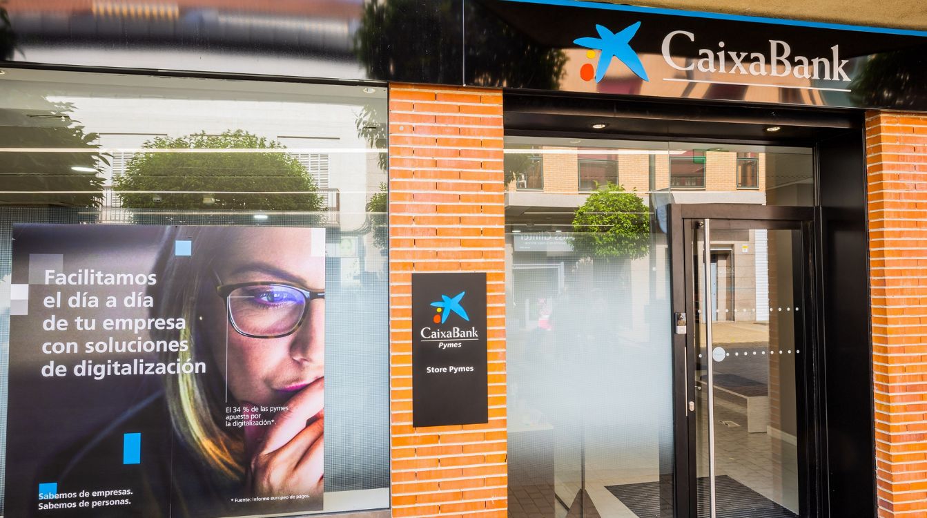 CaixaBank ha puesto en marcha un total de 73 centros de empresas ‘Store Pymes’ con servicios específicos destinados a pequeñas empresas que facturan menos de 2 millones de euros