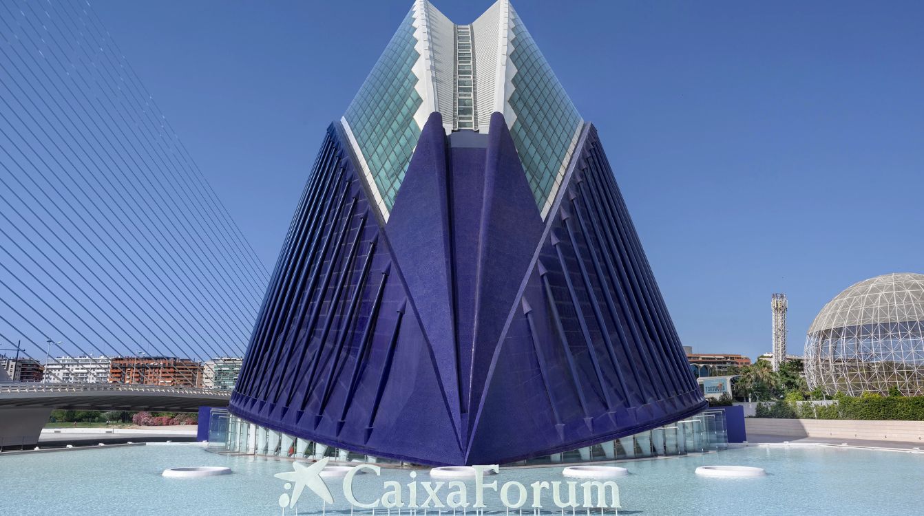 Exterior de CaixaForum València Foto de Miguel Lorenzo