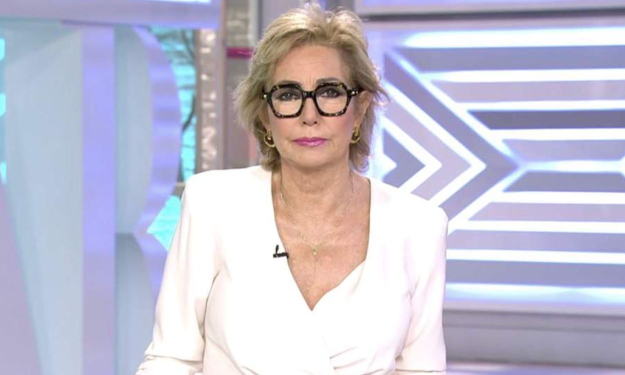 La presentadora Ana Rosa Quintana, en su programa de Telecinco, que se queda sin vacaciones. Mediaset España