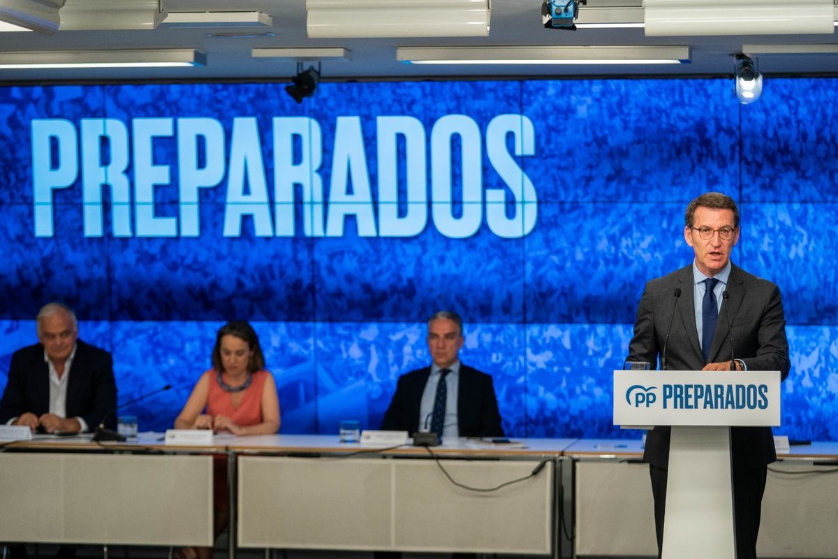 Feijóo con Gamarra y Pons Feijóo con Gamarra y Pons