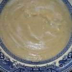 Crema de berenjena con yogur y jamón de cochinillo relleno