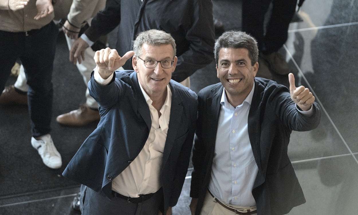 El líder del PP, Alberto Núñez Feijóo, y el presidente del PP de la Comunitat Valenciana, Carlos Mazón. EP