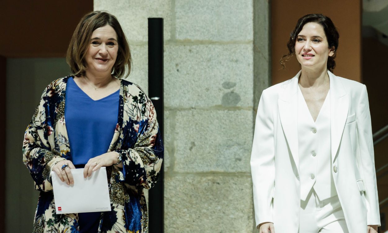 La presidenta de la Comunidad de Madrid, Isabel Díaz Ayuso, y su exconcejala de cultura, Marta Rivera de la Cruz