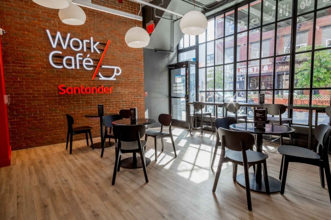 Oficina Work Café de Banco Santander. EP