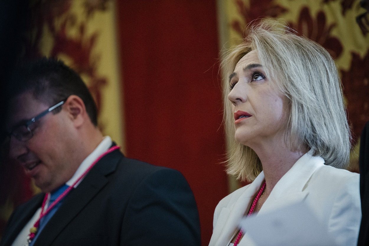 Inés Cañizares en la constitución del ayuntamiento de Toledo. EP