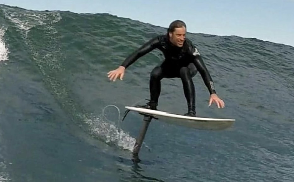 Muere el surfista Jacobo Rodríguez: sufrió una parada cardiorrespiratoria haciendo surf